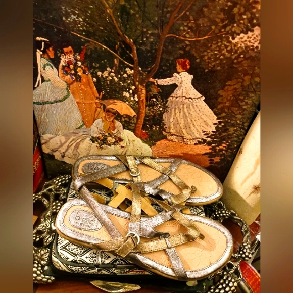 👡Boc Born Concept Lady Size 11 Bronze Silver Ankle Strap Flat Gladiator Sandal - Picture 1 of 11